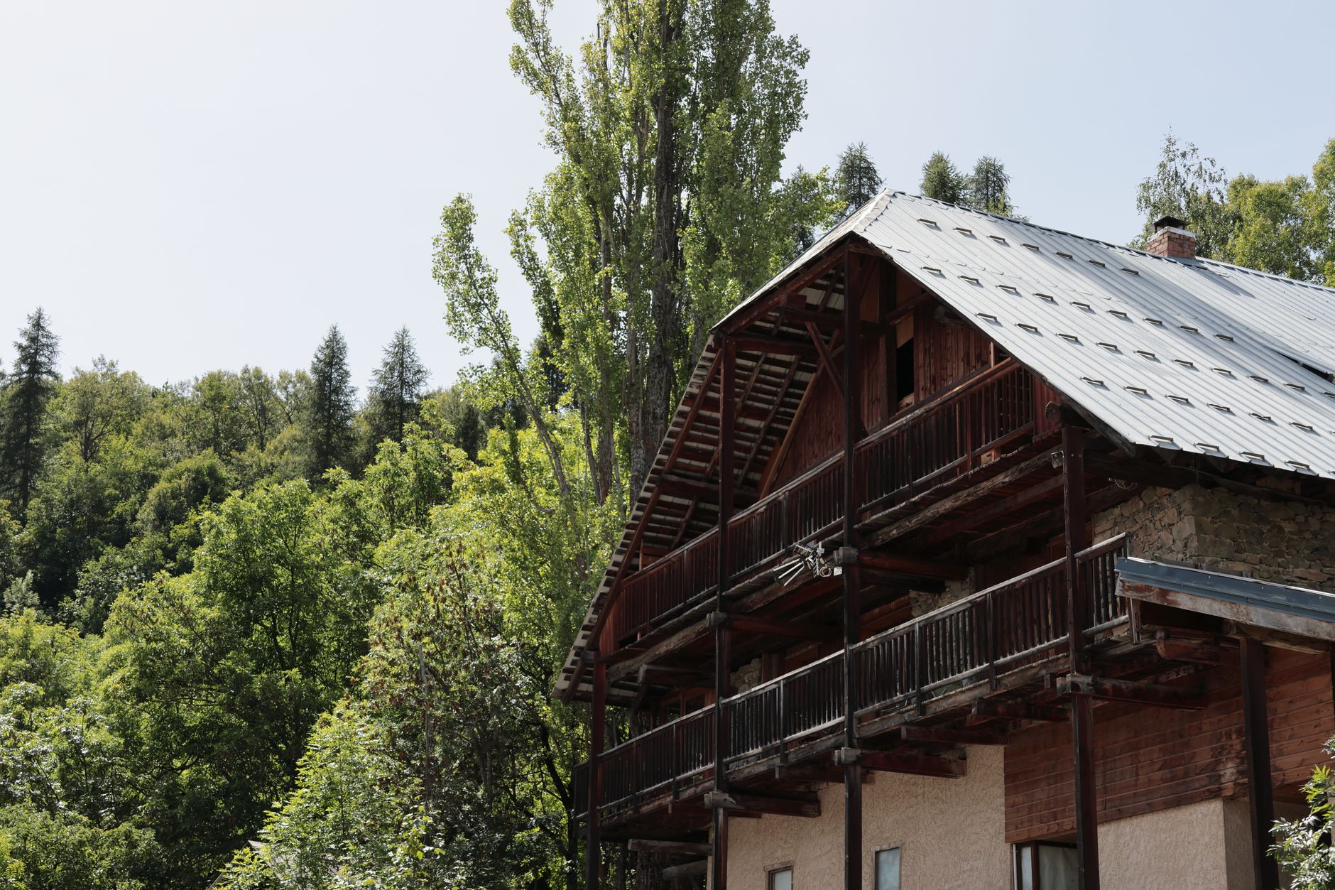 In the Italian Alps, the Storied Hotel Bella Vista Gets a Woven-Timber-Clad Addition