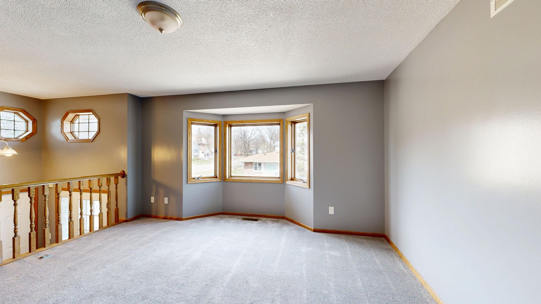 If House Flipping is “Dead,” How Is She Flipping 10+ Houses THIS Year?