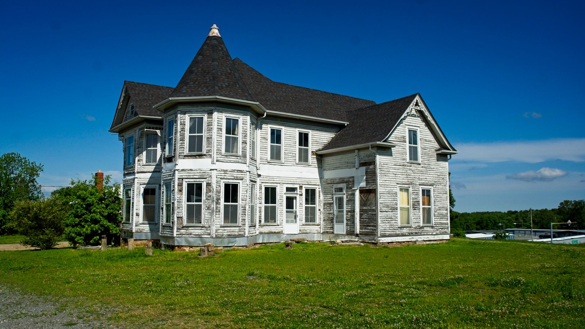 12 States Where Home Prices are Falling