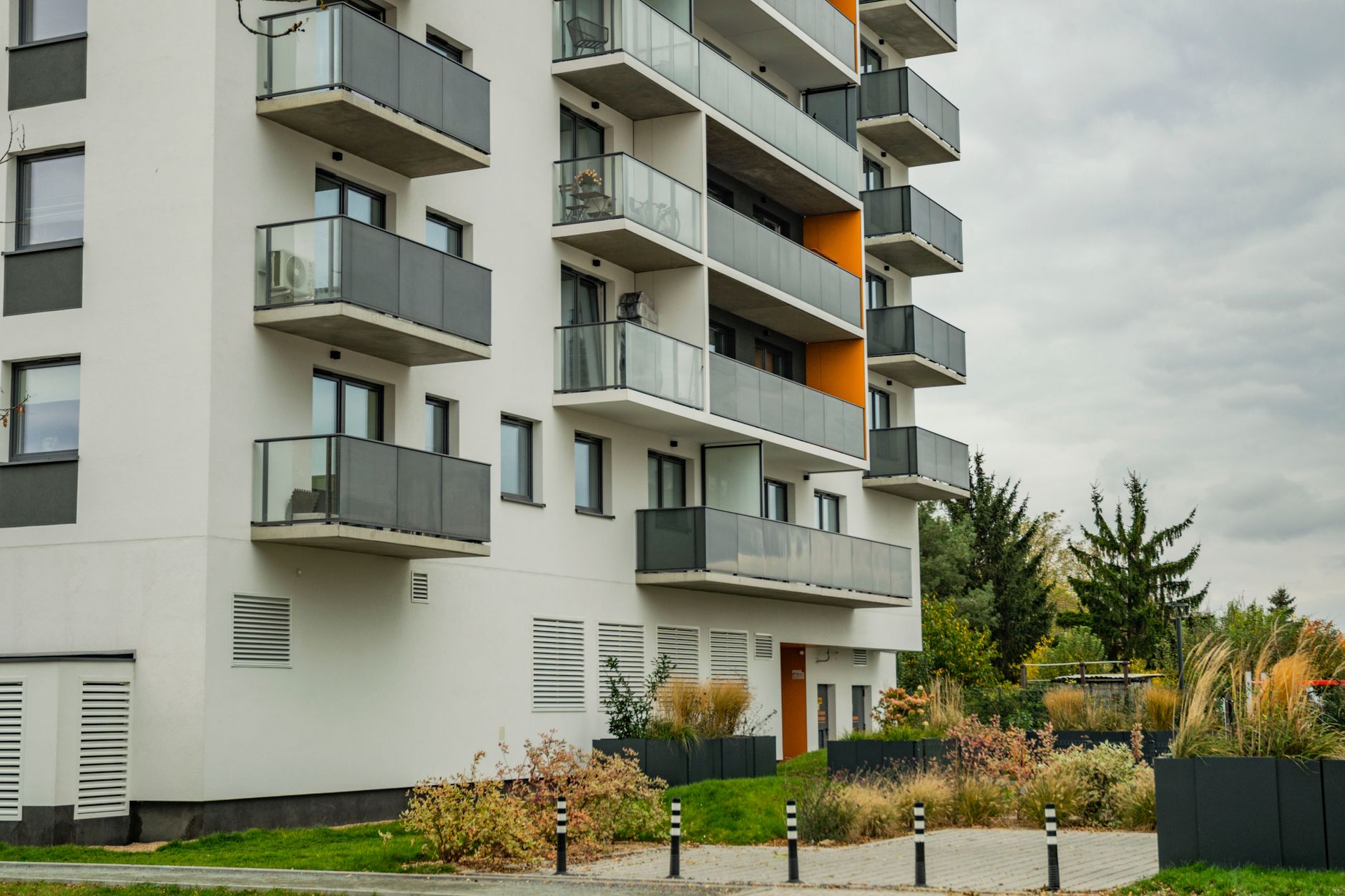 The War Has Changed the Housing Market | April 2026 Update