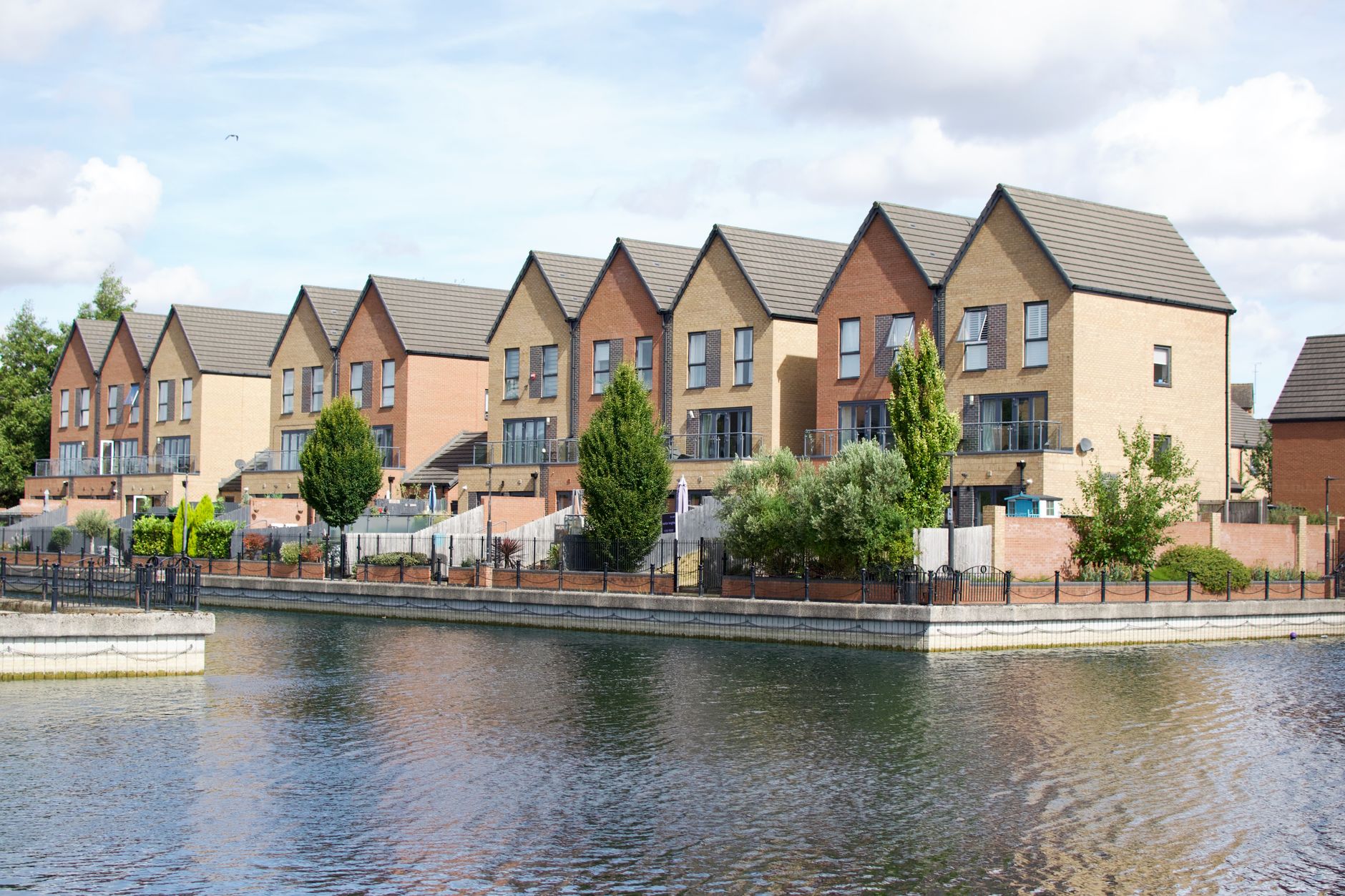 Housing Market Spotlight: How to read national housing trends in your local market