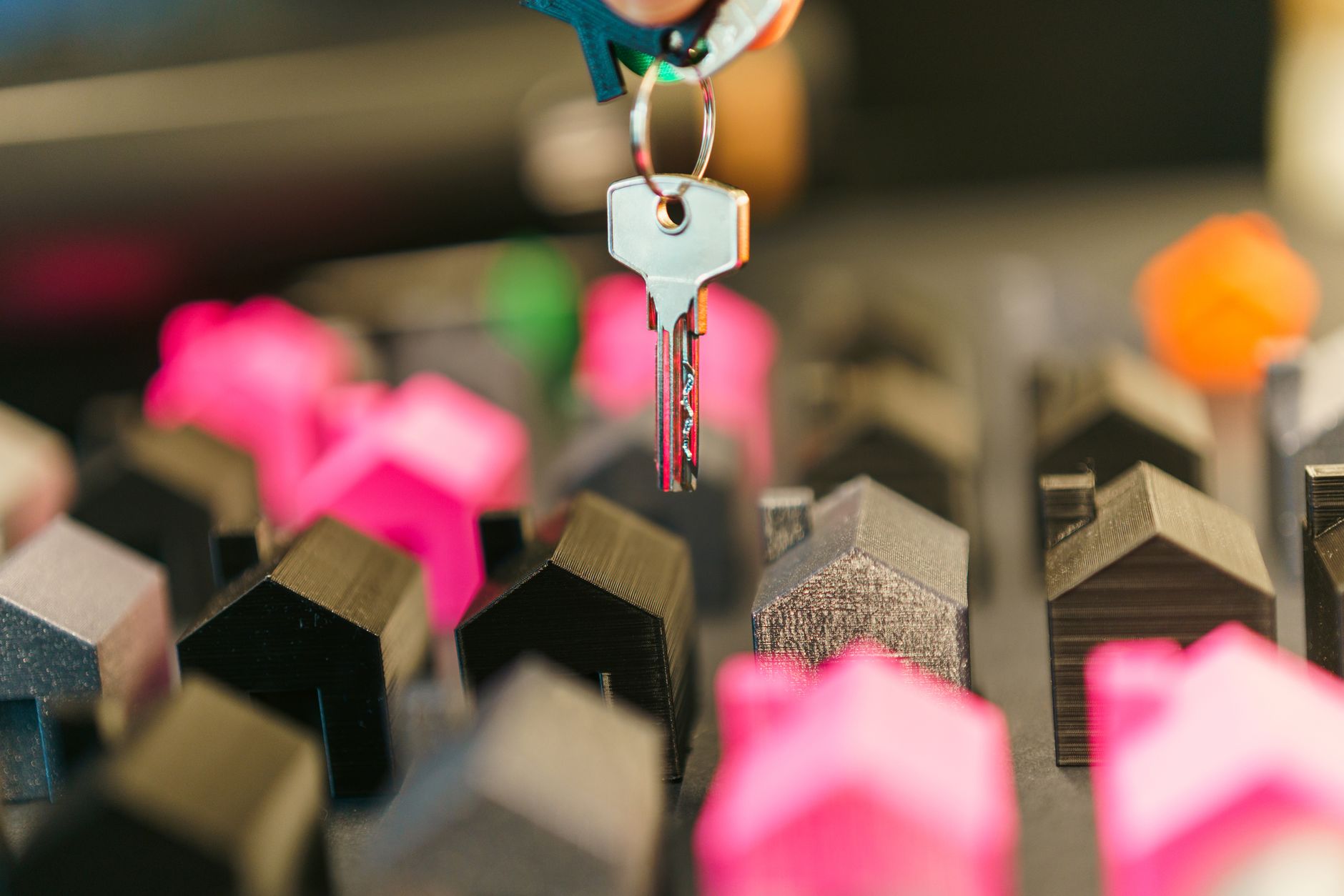 Real Brokerage wins Canadian court approval for REMAX deal