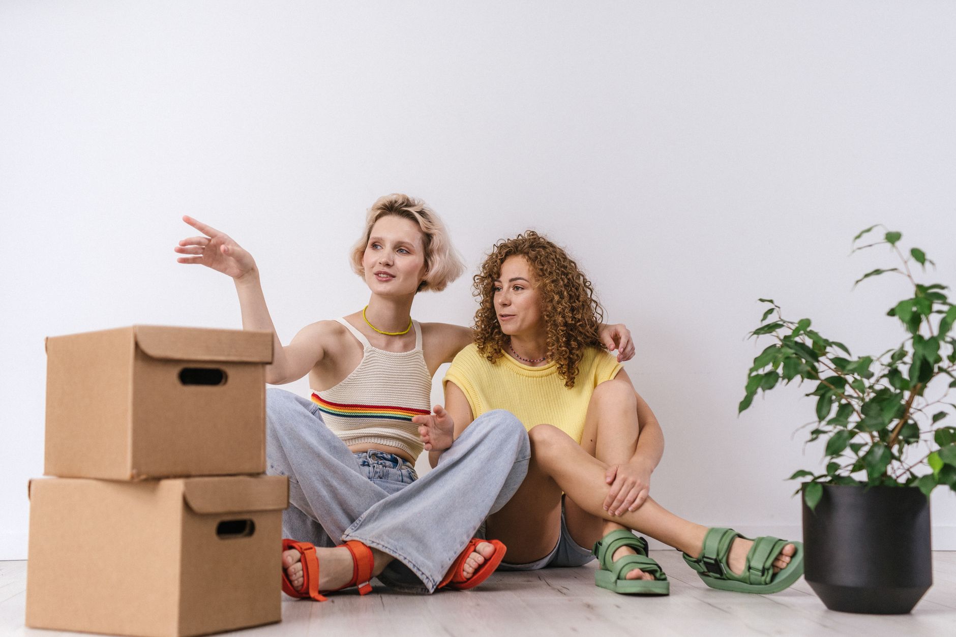 POP.STORE, Estate Media partner on AI-powered lead conversion